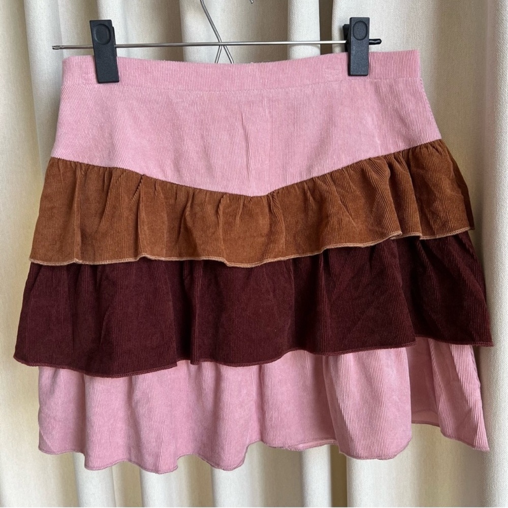 Francesca's Alya pink and brown ruffle mini skirt